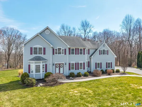 64 Milford Chase, Milford, CT 06461