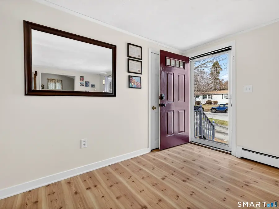 23 Skyview Terrace, Groton, CT 06340 - #2