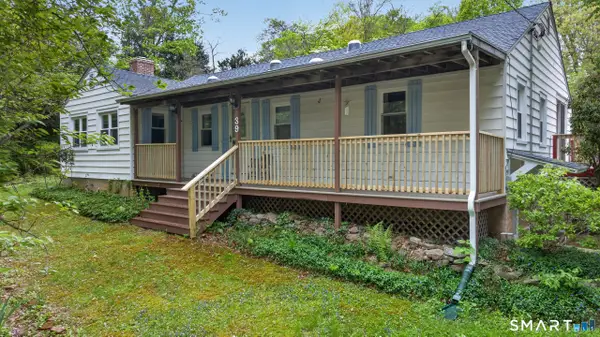 39 Fernwood Lane, Cheshire, CT 06410