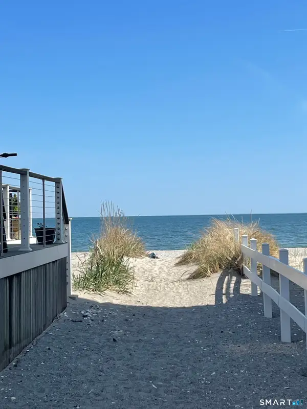 784 East Broadway, Milford, CT 06460