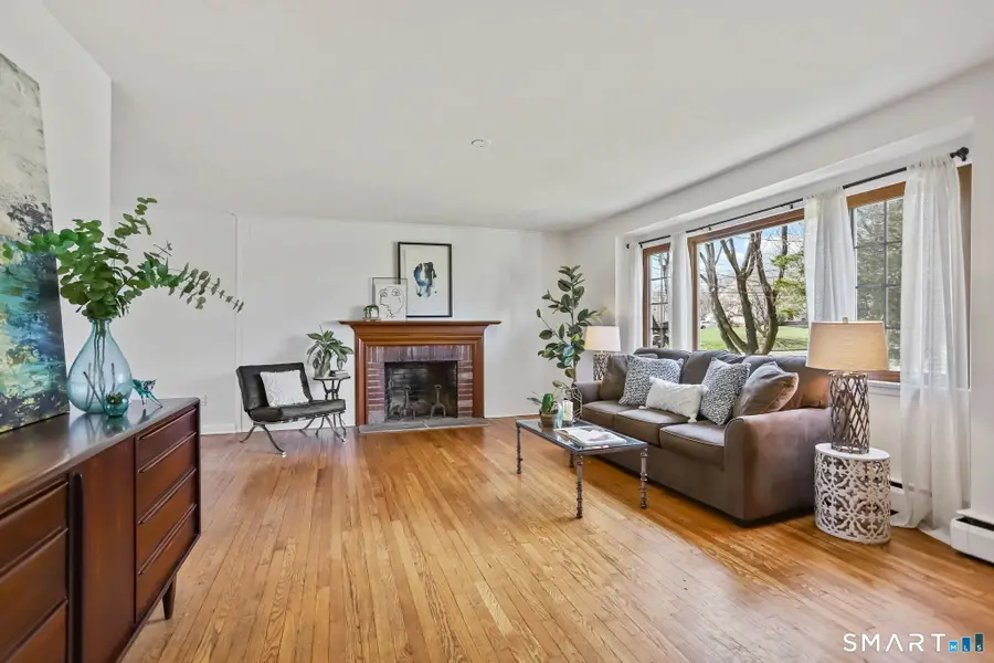 25 Dairy Farm Road, Norwalk, CT 06851 - #3