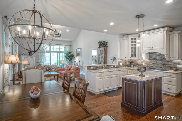 28 Tamarack Court #28, Prospect, CT 06712