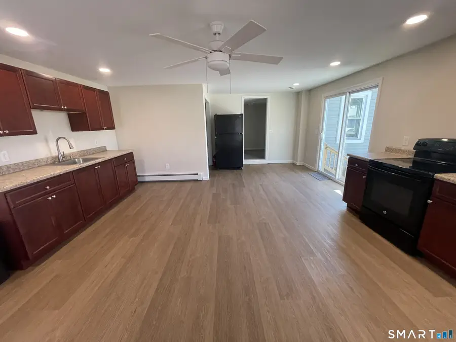 4 Pleasant Street, East Windsor, CT 06088 - #3