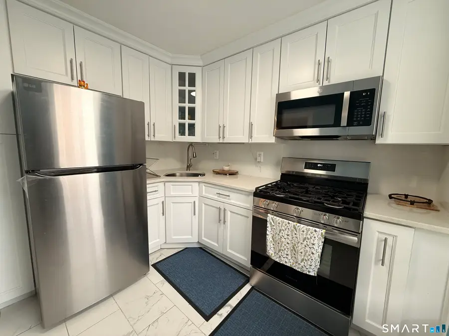 91 Strawberry Hill Avenue #841, Stamford, CT 06902 - #3