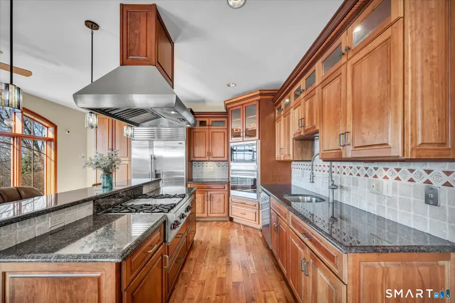 72 Village Gate Drive, Southington, CT 06489 - #3