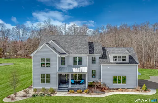 4B Turkey Roost Road, Newtown, CT 06482