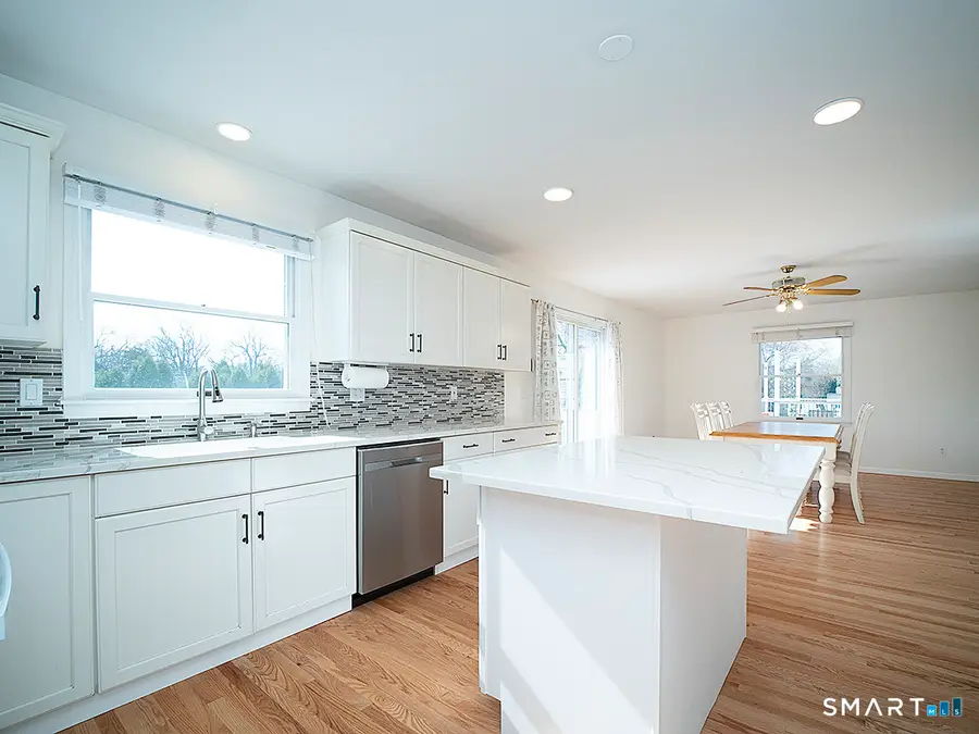 81 Old Stratfield Road, Fairfield, CT 06825 - #2