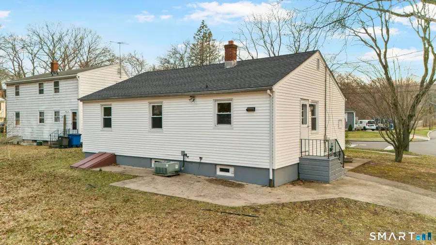 3 Highview Lane, New Haven, CT 06513 - #3