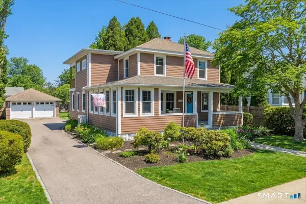 51 Ocean View Avenue, Groton, CT 06355