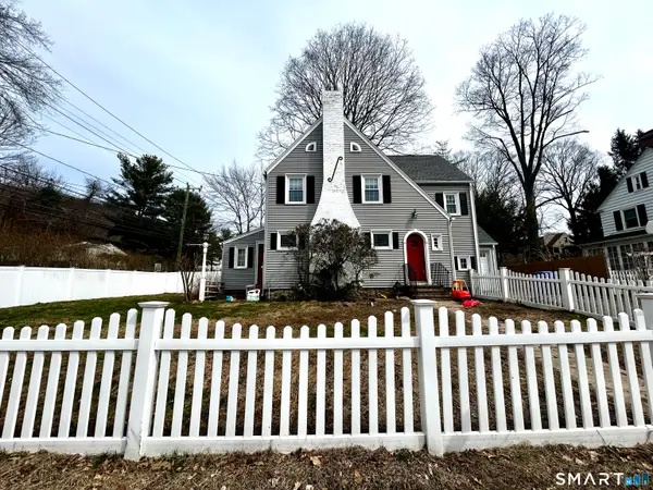 7 College Avenue, Torrington, CT 06790