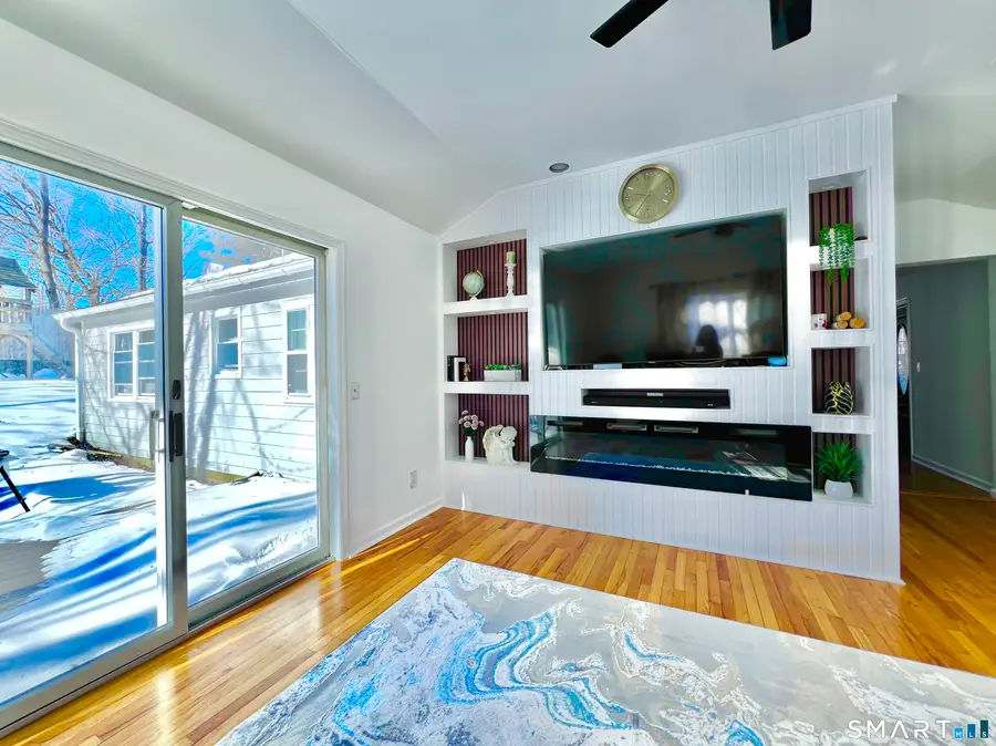 38 Woods End Road, Stamford, CT 06905 - #3