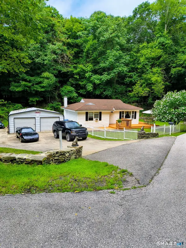 59 Hinckley Street, Norwich, CT 06360