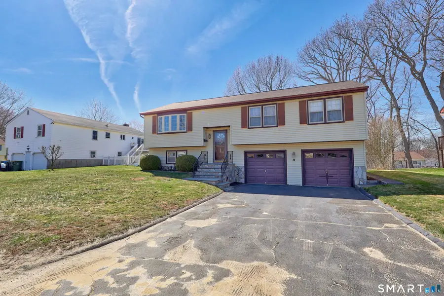 11 Woodmere Road, Waterbury, CT 06705 - #3