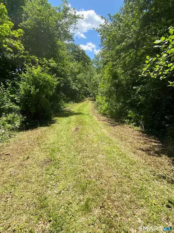 25 Cross Road, Plymouth, CT 06786