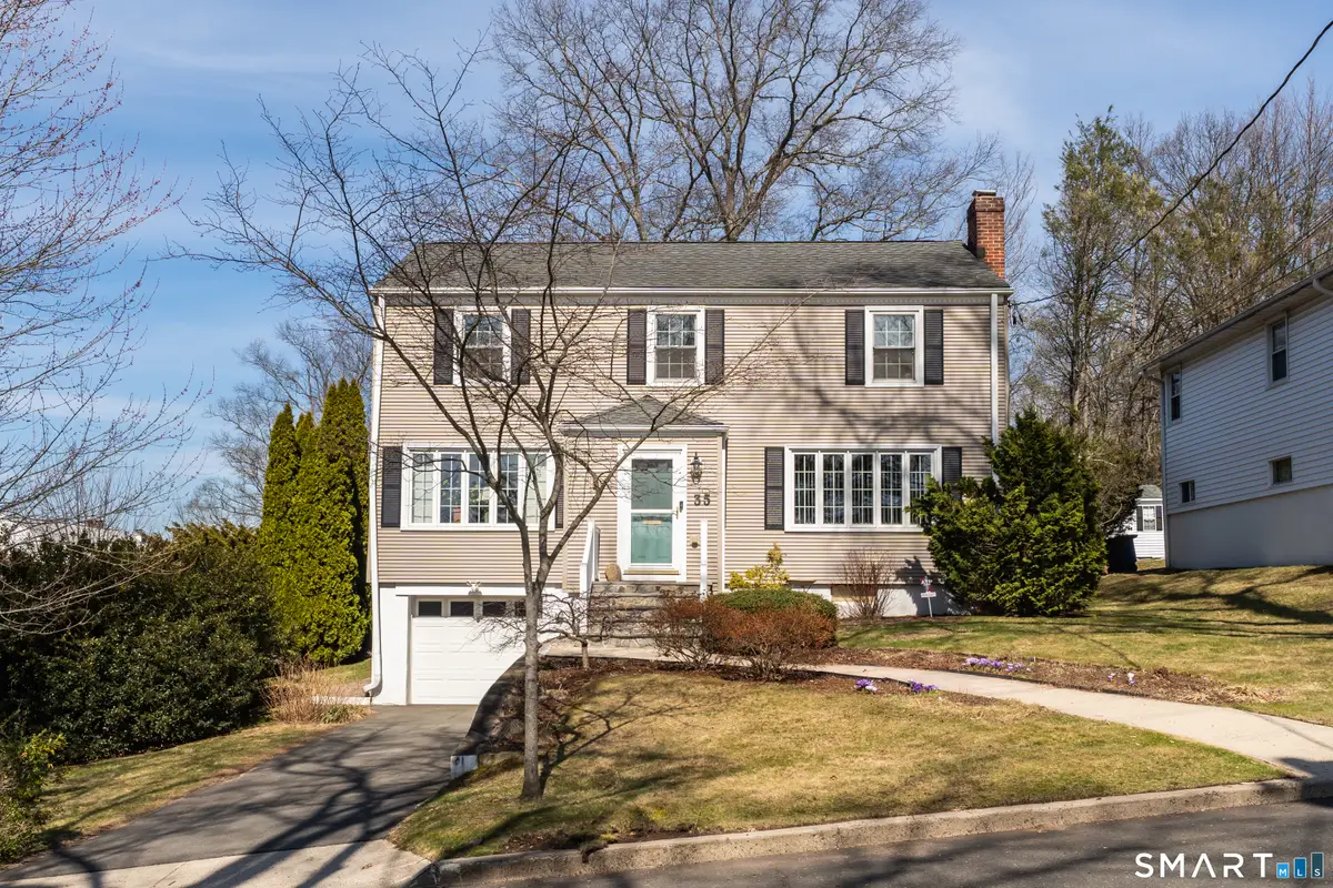 35 Pelham Lane, New Haven, CT 06511 - #1