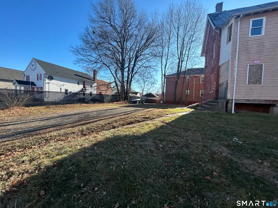 4 George Street, Hartford, CT 06114 - #3