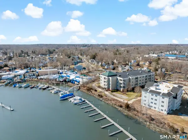 60 Maple Street #21A, Branford, CT 06405