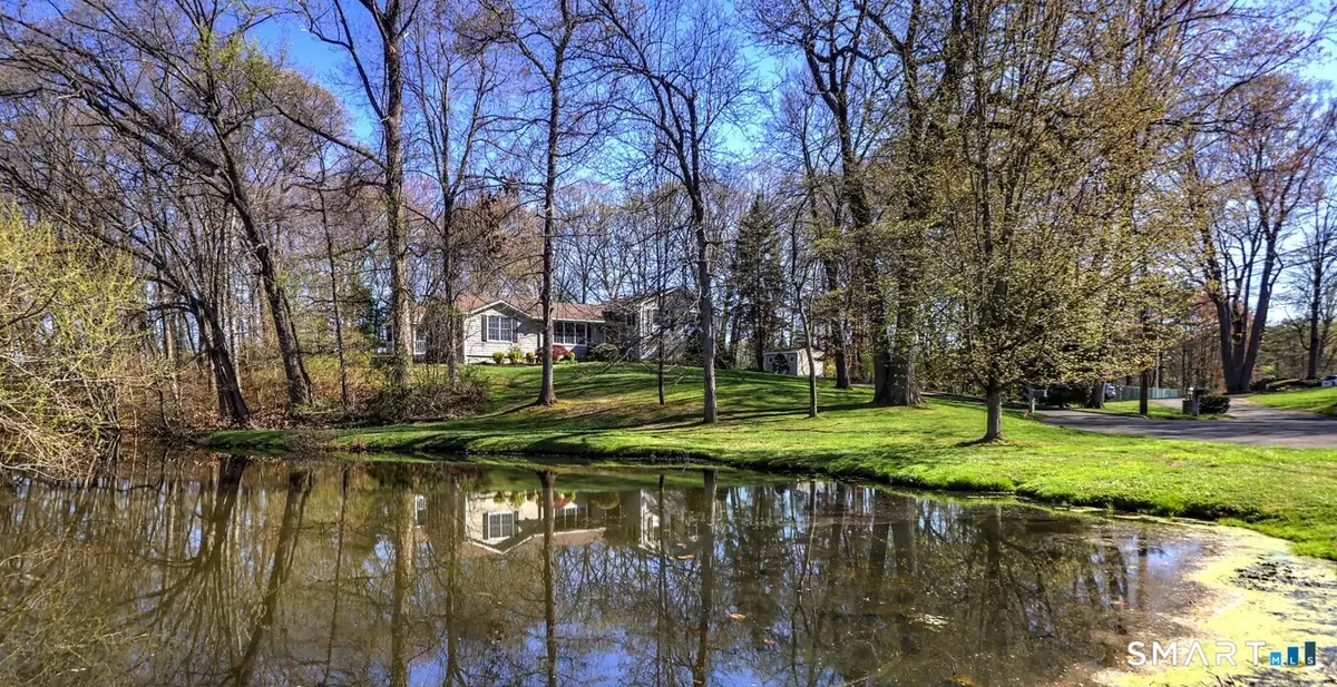 195 Margaret Lane, Orange, CT 06477 - #1