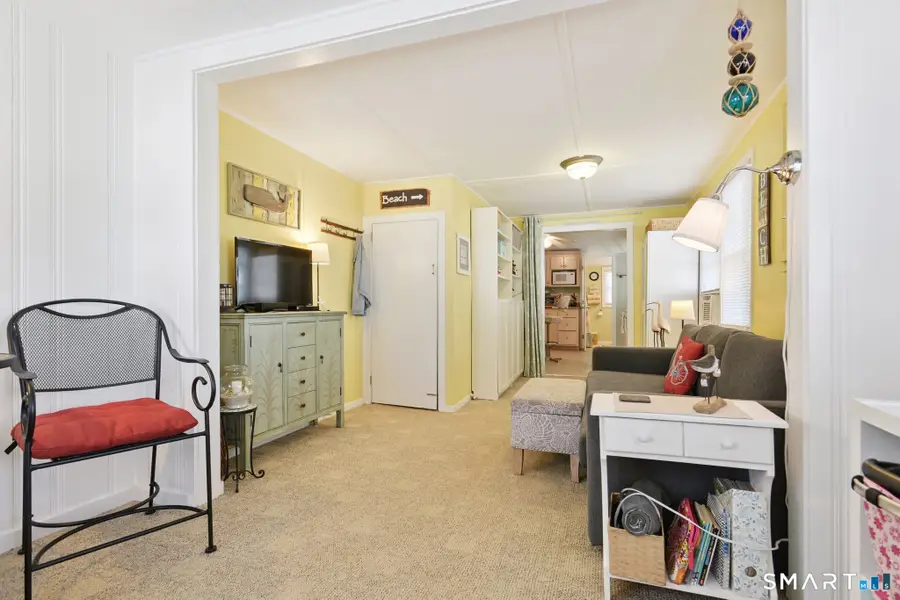 30 Hartford Avenue #B, Old Lyme, CT 06371 - #3