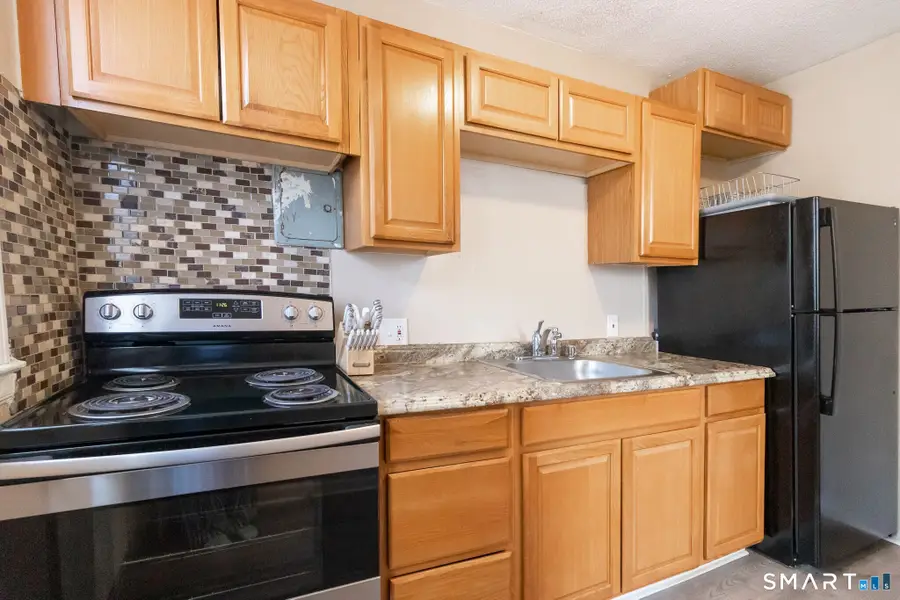 28 Garden Drive #K, Manchester, CT 06040 - #3