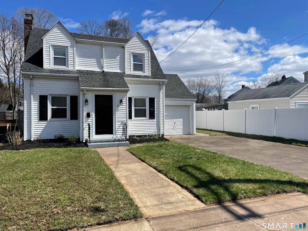 9 Bank Street, Hamden, CT 06514 - #1