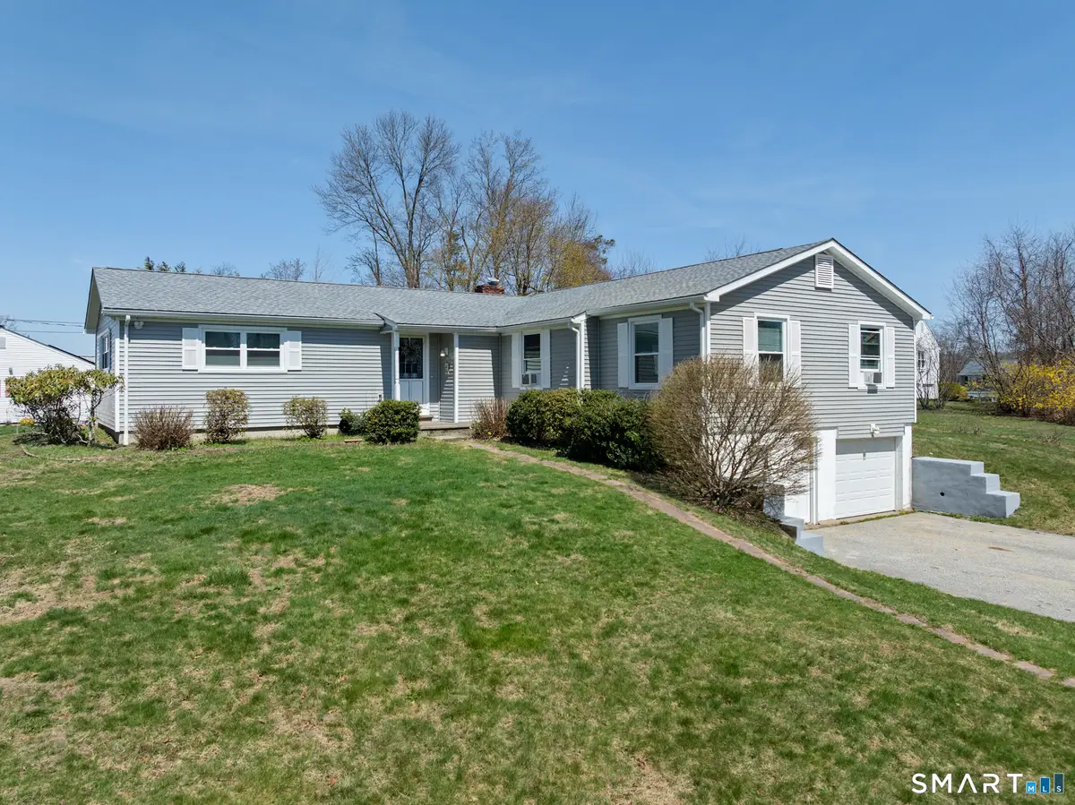9 Evas Drive, Brookfield, CT 06804 - #1