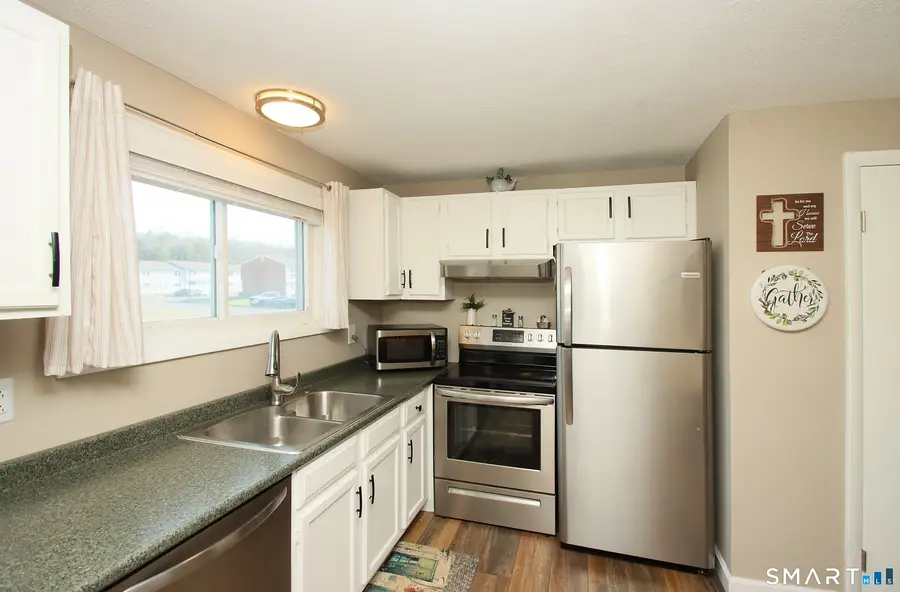 1081 New Haven Road #10C, Naugatuck, CT 06770 - #3