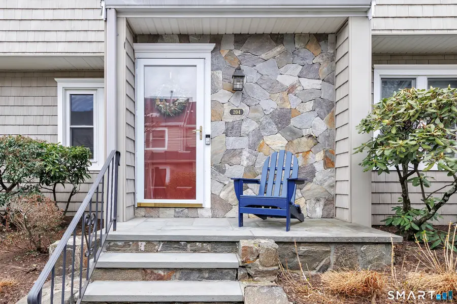 5 Glen Street #204, Greenwich, CT 06830 - #3