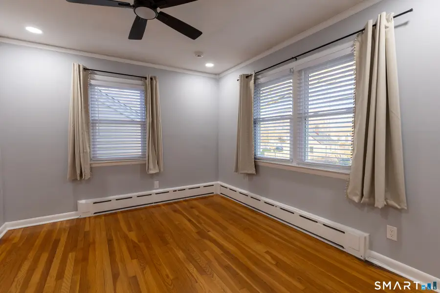 415 Jewett Avenue, Bridgeport, CT 06066 - #3