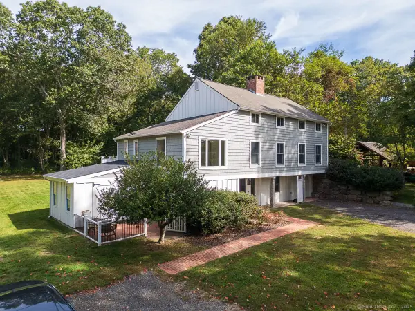 147 Pequot Avenue, Groton, CT 06355