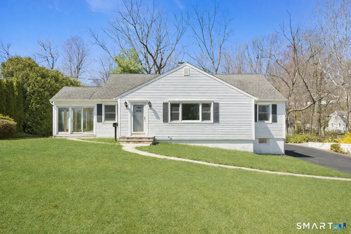 19 Glendale Circle, Stamford, CT 06906 - #1