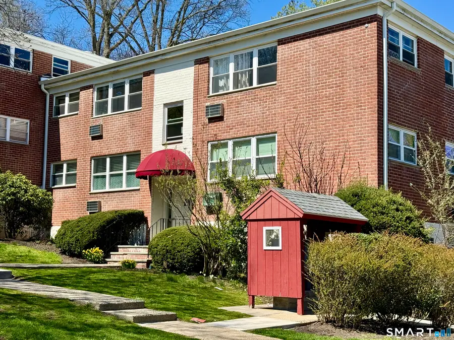 11 Bedford Avenue #M3, Norwalk, CT 06850 - #3