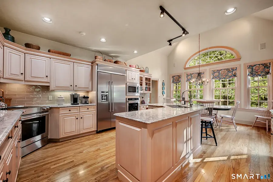 249 Old Farms Road, Watertown, CT 06795 - #2