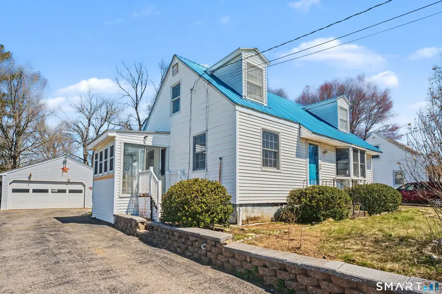 1 King Court, Enfield, CT 06082 - #2