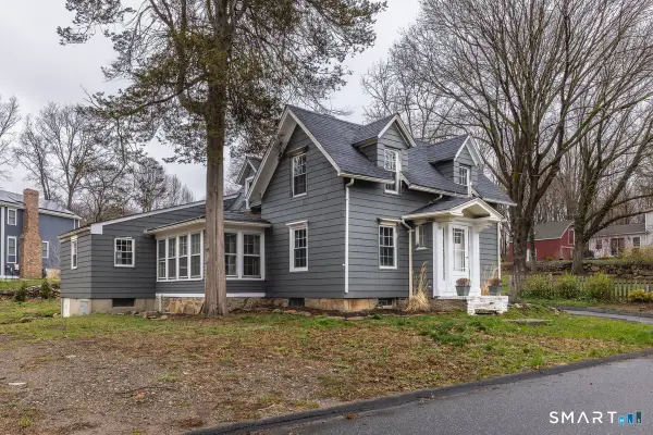 33 Jerusalem Hill, Trumbull, CT 06611