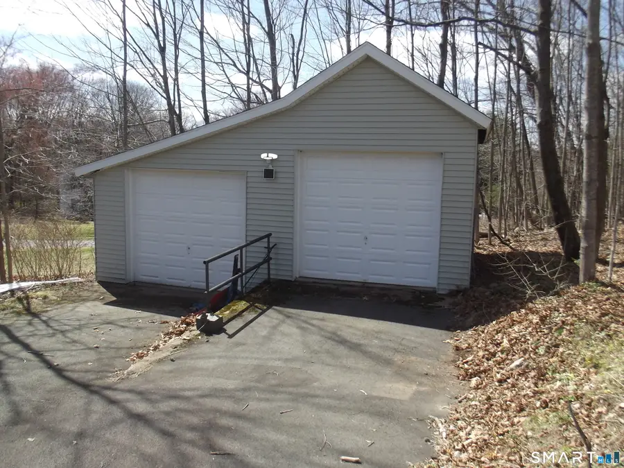 363 Lake Street, Manchester, CT 06042 - #2