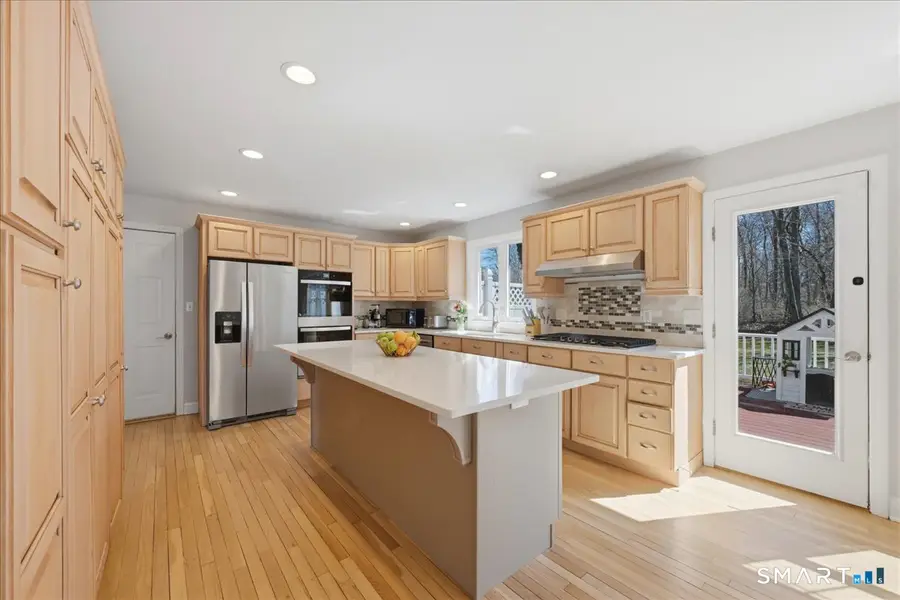 11 Beverly Road, Waterford, CT 06385 - #3