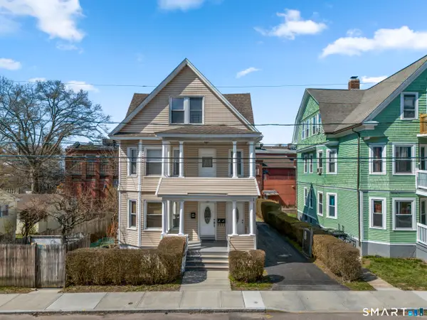 64 Connecticut Avenue, New London, CT 06320