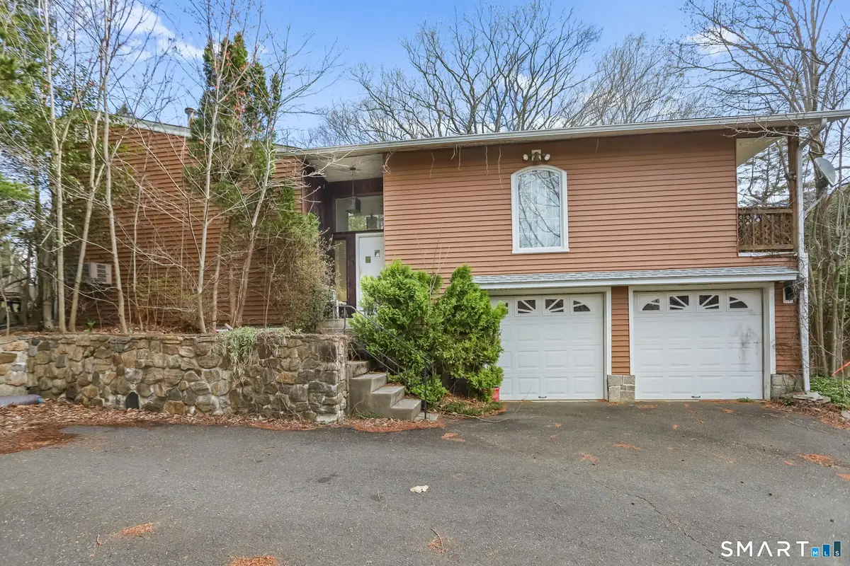 34 Farm Hill Road, Ridgefield, CT 06877 - #1