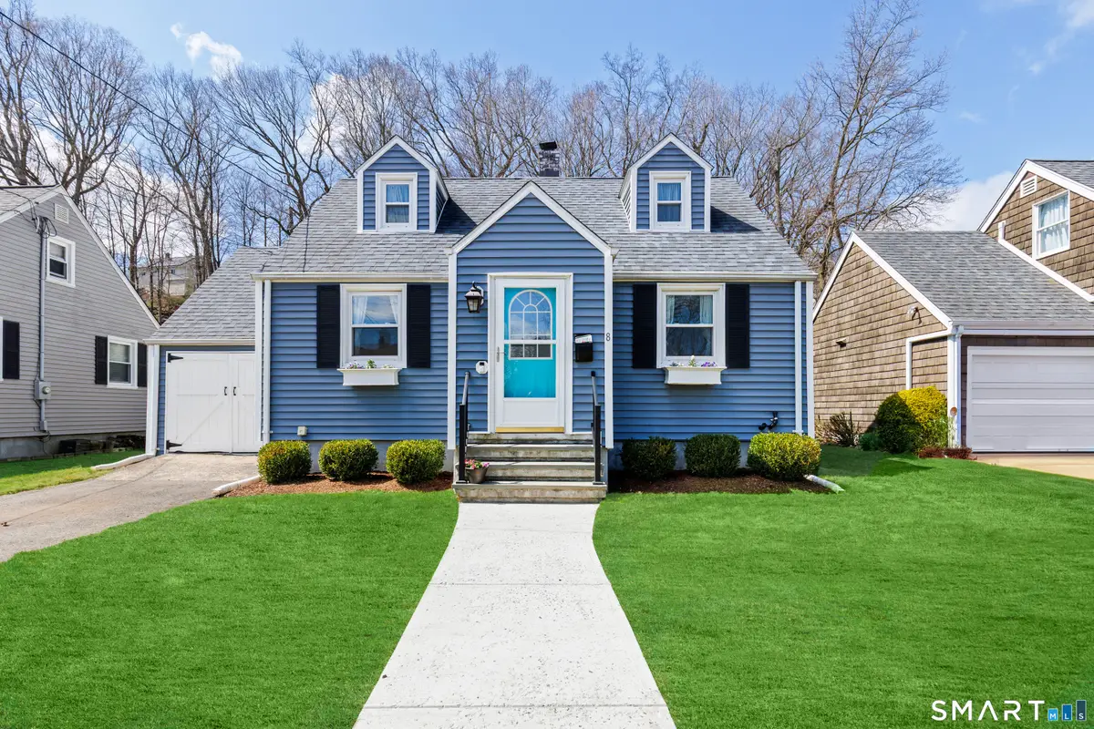 8 Bartlett Manor, Norwalk, CT 06850 - #1