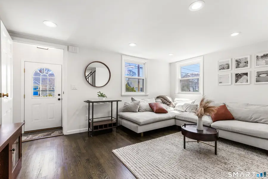 8 Bartlett Manor, Norwalk, CT 06850 - #3