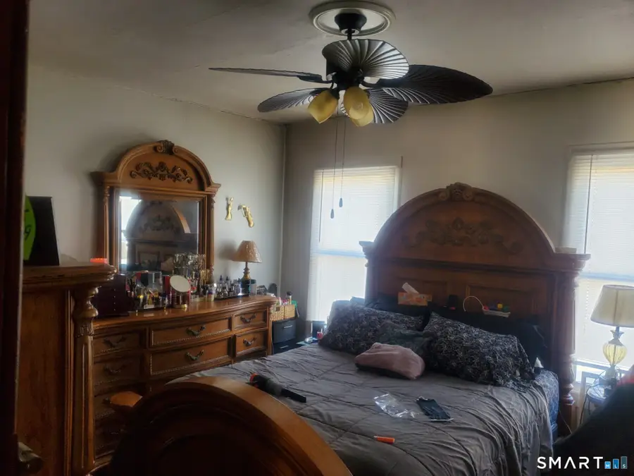 121 Pine Street, New Haven, CT 06513 - #3