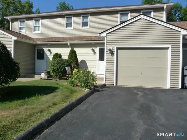 59 Brookside Village #59, Enfield, CT 06082