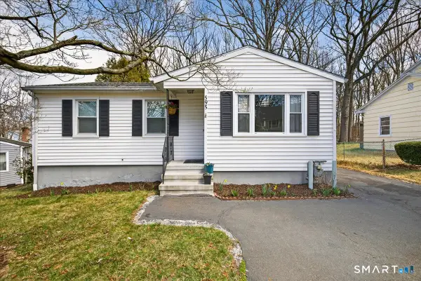 595 Laurel Street, East Haven, CT 06512