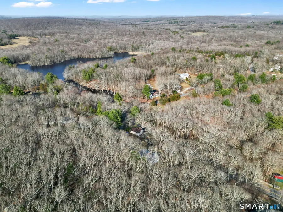 4 Whalehead Road, Gales Ferry, CT 06335 - #2