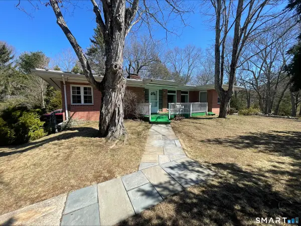 102 West Bridge Street, Deep River, CT 06417