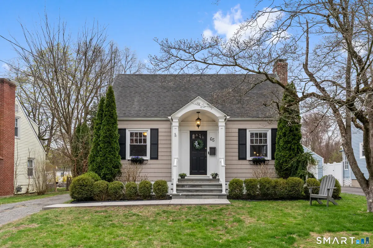 65 Edgemere Avenue, West Hartford, CT 06110 - #1