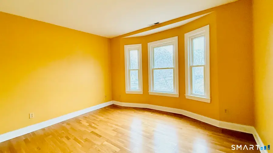 252 Villa Avenue, Fairfield, CT 06825 - #3