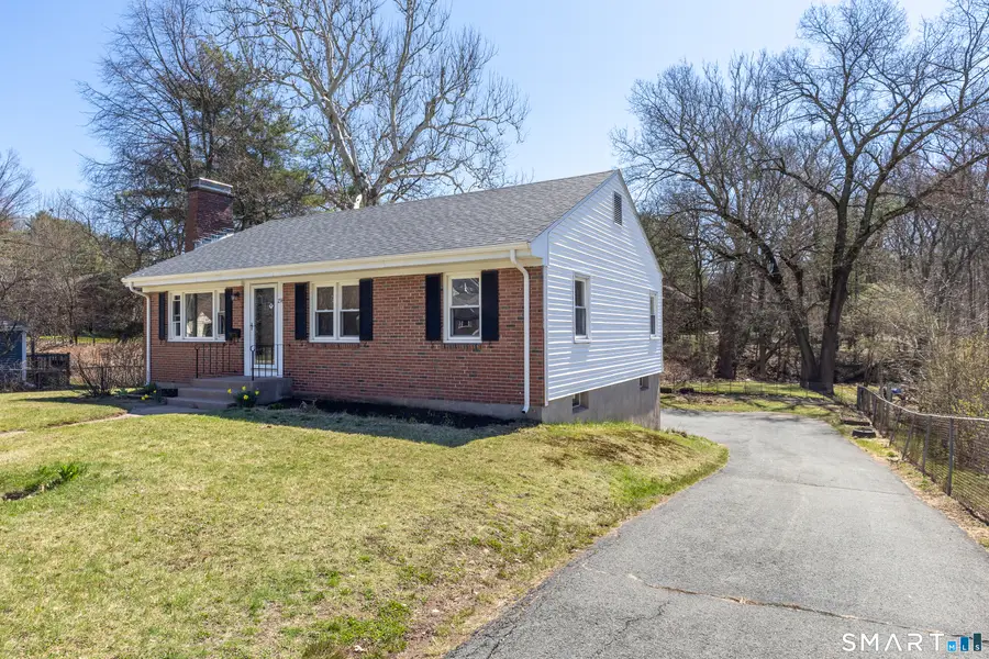 256 Charter Oak Street, Manchester, CT 06040 - #3