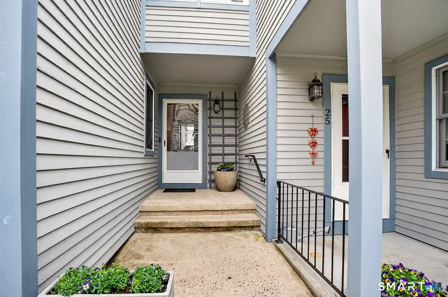 23 Balmaha Close, Fairfield, CT 06825 - #2